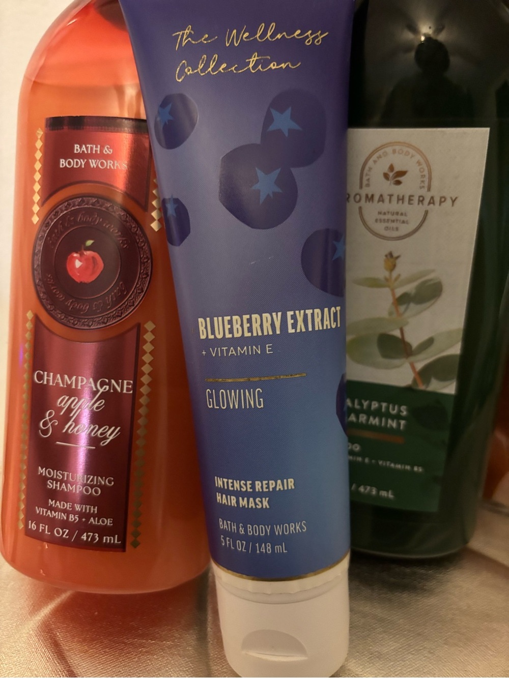 Bath & Body Works Champagne Apple & Honey -Eucalyptus & Spearmint Moist Shampoo - Picture 3 of 11